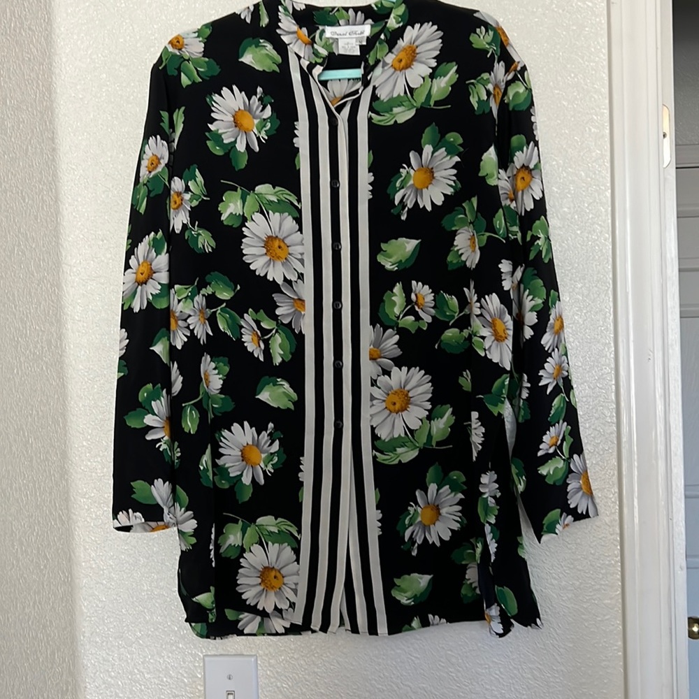 Daniel Field top size M